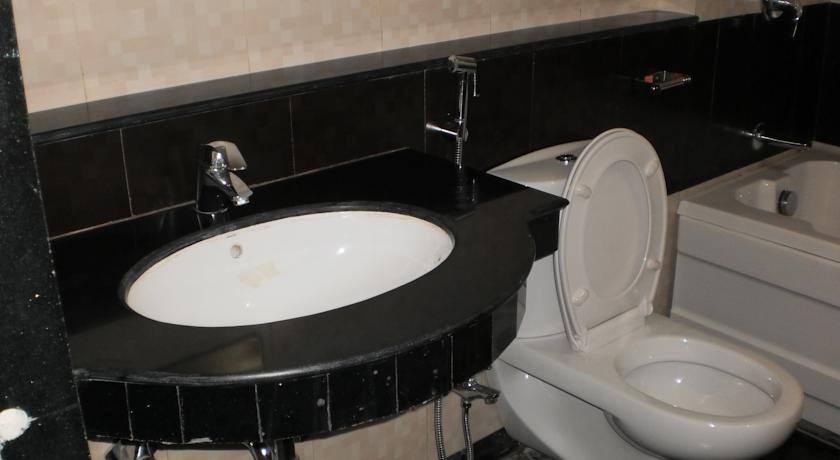 Honey Hospitality Service Apartments Hinjewadi, Pune 5